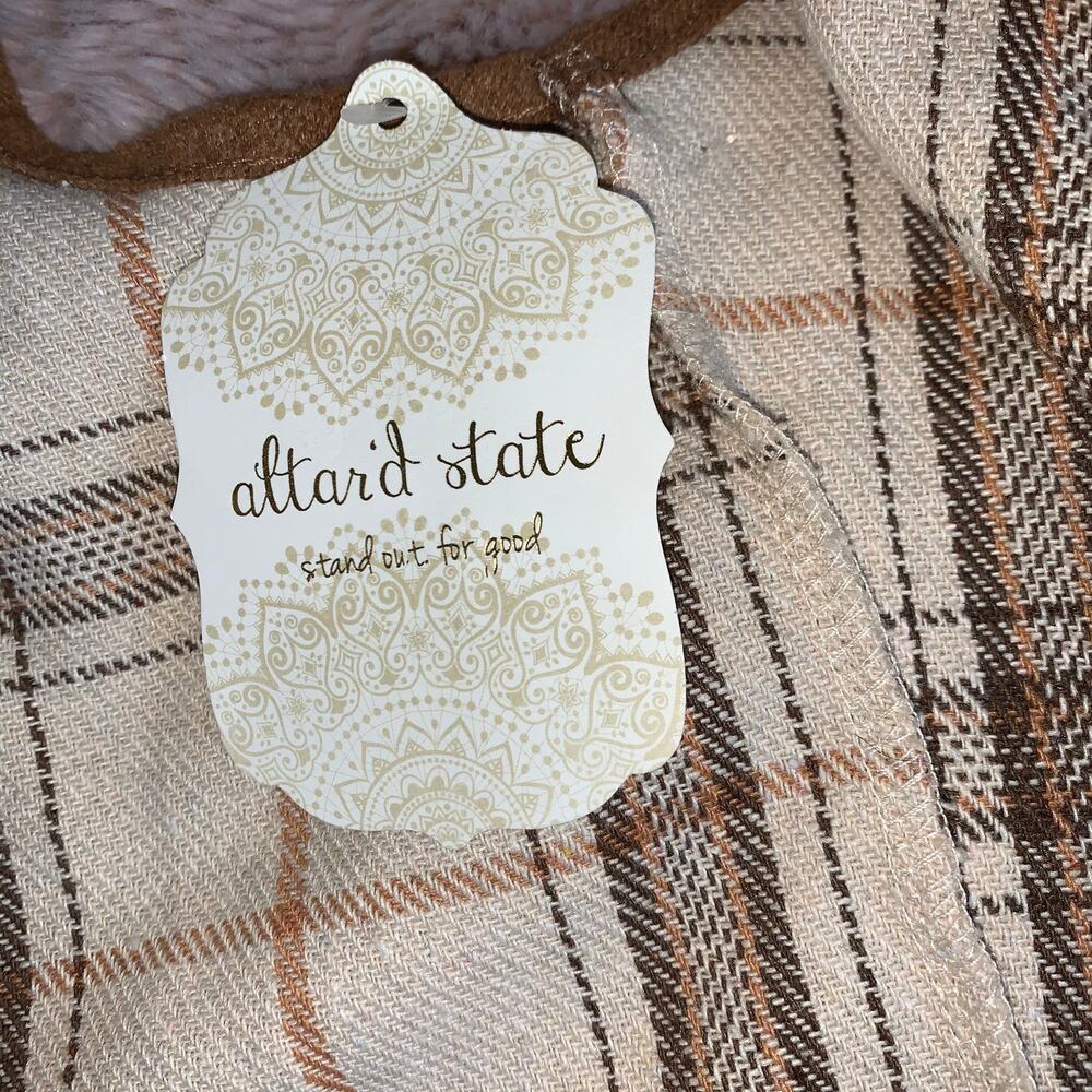 NWT Altar'd State Neutral Wool Blend Waterfall Beige Plaid Vest Size: Small - Picture 6 of 13